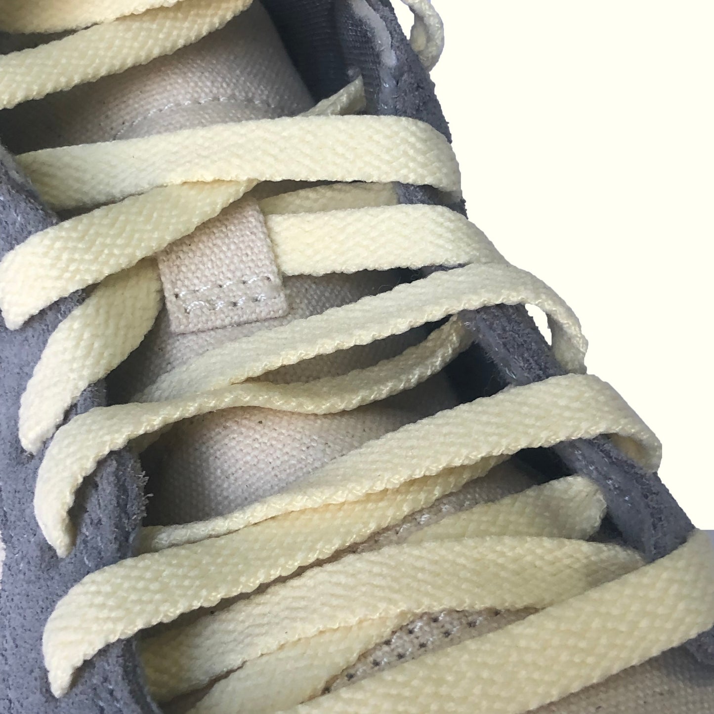 Buttermilk Yellow | Flat Laces