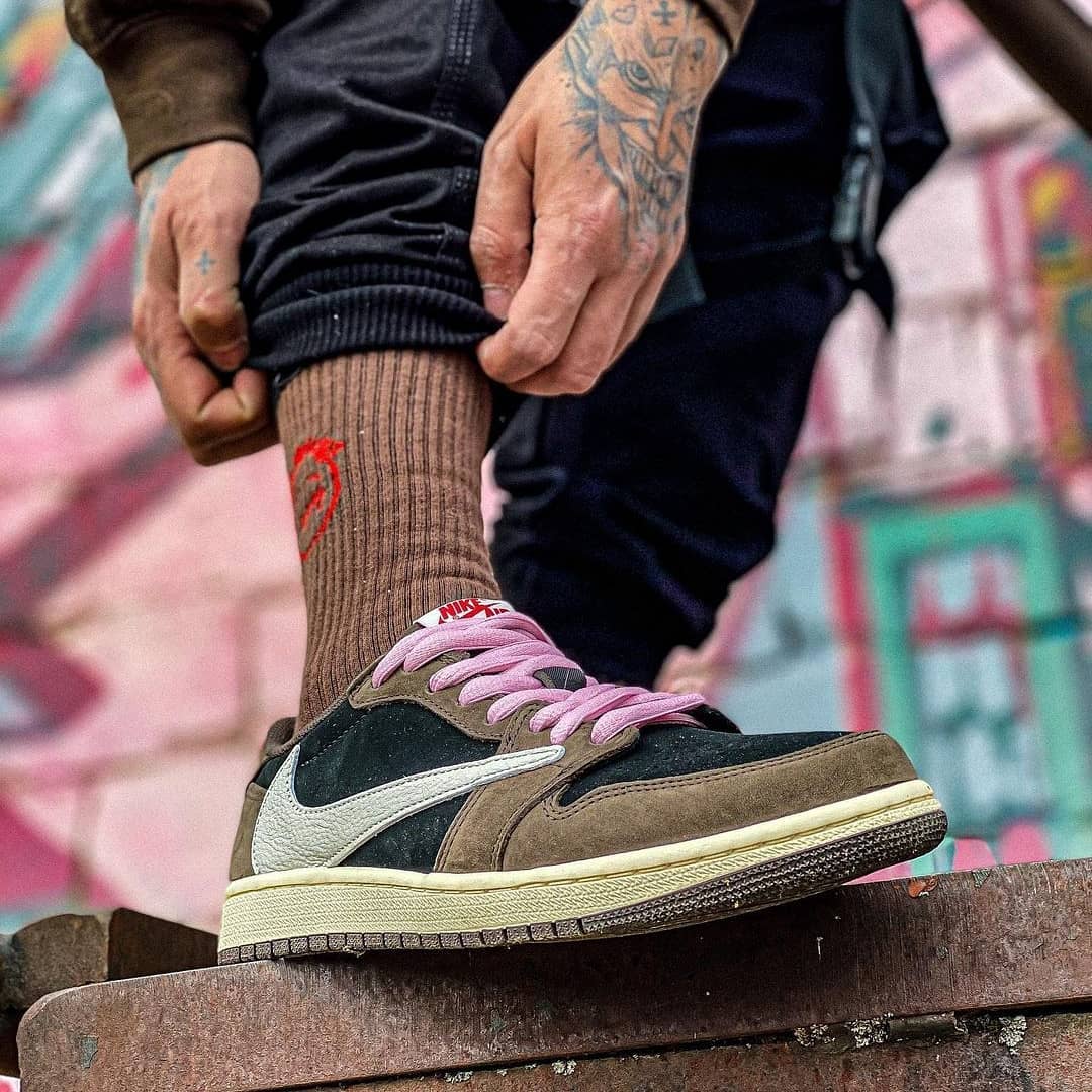 Brown | Travis Scott Crew Socks